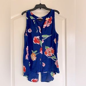 Sanctuary blue floral tank blouse size small